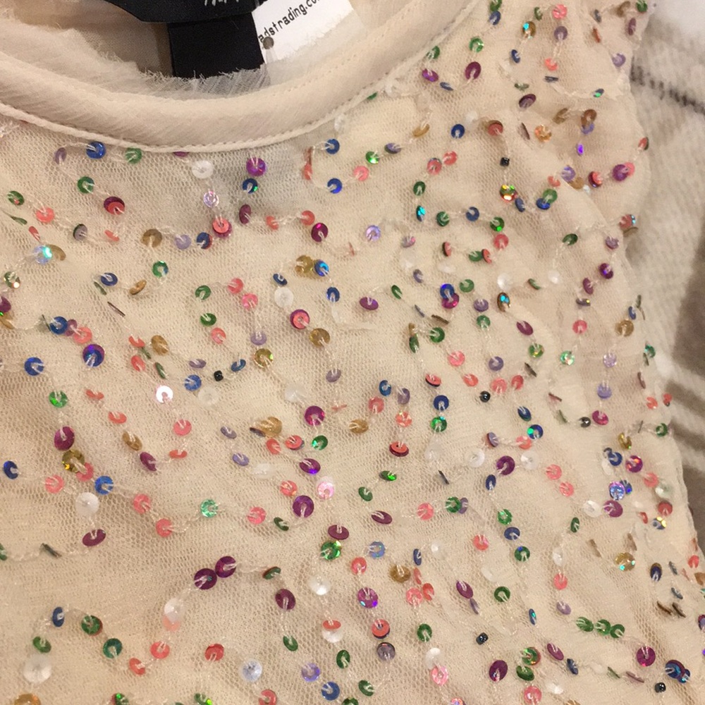 Gorgeous Rainbow Sequin Top Holiday Dazzler H&M Size XS NWT raw edge sleeves - Picture 3 of 16